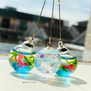 激安ブランド 揺れる金魚鉢とシャボン玉和風ピアス ハーバリウム イヤリング ピアス