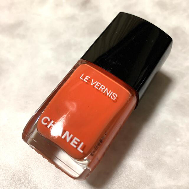 CHANEL(シャネル)のCHANEL ヴェルニ ロングトゥニュ 745 ネイルカラー ポリッシュ コスメ/美容のネイル(マニキュア)の商品写真