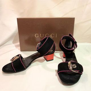 グッチ(Gucci)の美品◆GUCCI トムフォード黒サンダル◆35(サンダル)