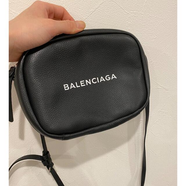 Balenciaga(バレンシアガ)のバレンシアガ　カメラバック メンズのバッグ(ショルダーバッグ)の商品写真