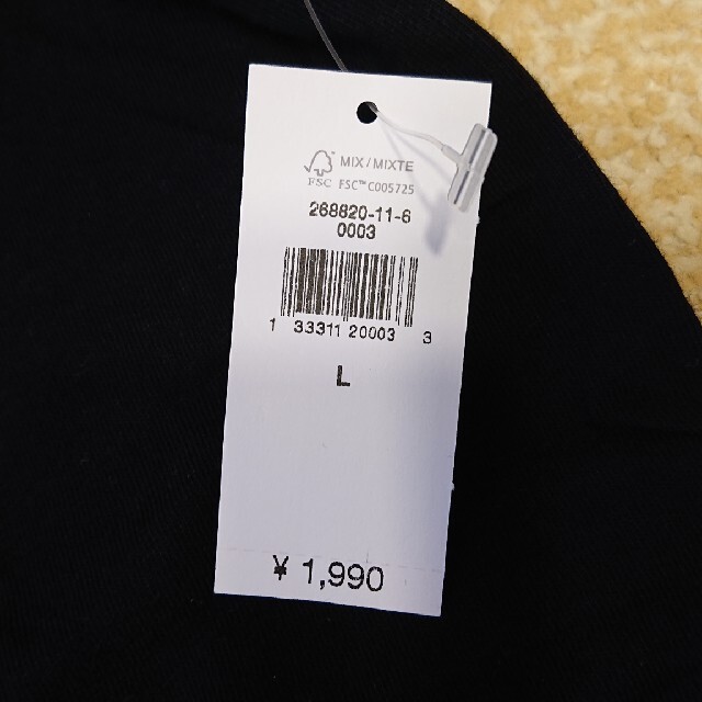 GAP(ギャップ)の【新品タグ付】ギャップ Tシャツ Lサイズ ブラック レディースのトップス(Tシャツ(半袖/袖なし))の商品写真