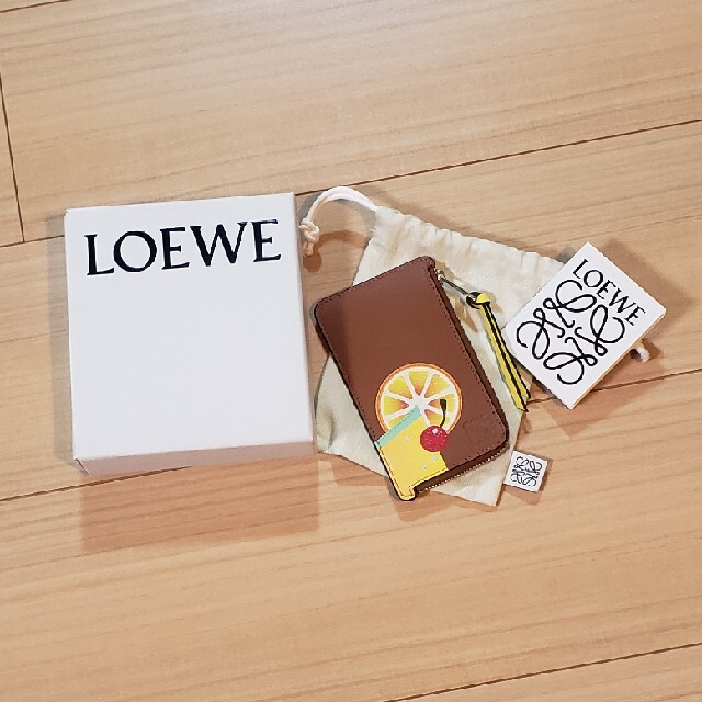 LOEWE　限定　カードホルダー　オレンジ　カクテルのサムネイル