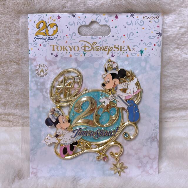 Disney(ディズニー)の東京ディズニーシー 20周年　ピンバッジ タイムトゥシャイン　ミッキー　ミニー エンタメ/ホビーのアニメグッズ(バッジ/ピンバッジ)の商品写真