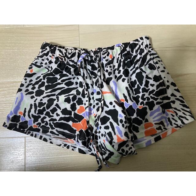 volcom(ボルコム)の※ラスト一点！ボルコム⭐︎ラッシュガード⭐︎ショートパンツ レディースの水着/浴衣(水着)の商品写真