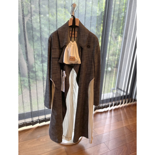 MARNI - 値下げ! PLAN C 切替デザイン トレンチコートの通販 by MARNI - 値下げ! PLAN C 切替デザイン トレンチコートの通販 by