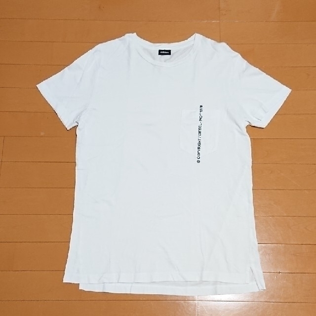 DIESEL(ディーゼル)のDIESEL 白Tシャツ メンズ XL メンズのトップス(Tシャツ/カットソー(半袖/袖なし))の商品写真