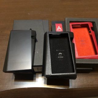 アイリバー(iriver)のAstell&kern SR25 Onyx Black ケース付き(ポータブルプレーヤー)