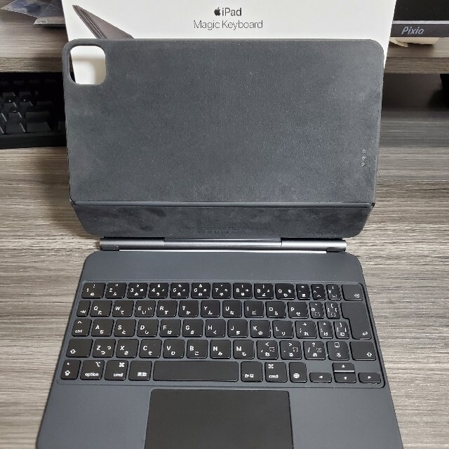 iPad Magic Keyboard 11iPad
