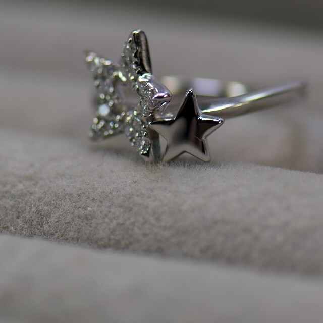 STAR JEWELRY(スタージュエリー)の☆LUNA☆様専用スタージュエリー　Pt950　0.15ct　4号　ダイヤリング レディースのアクセサリー(リング(指輪))の商品写真