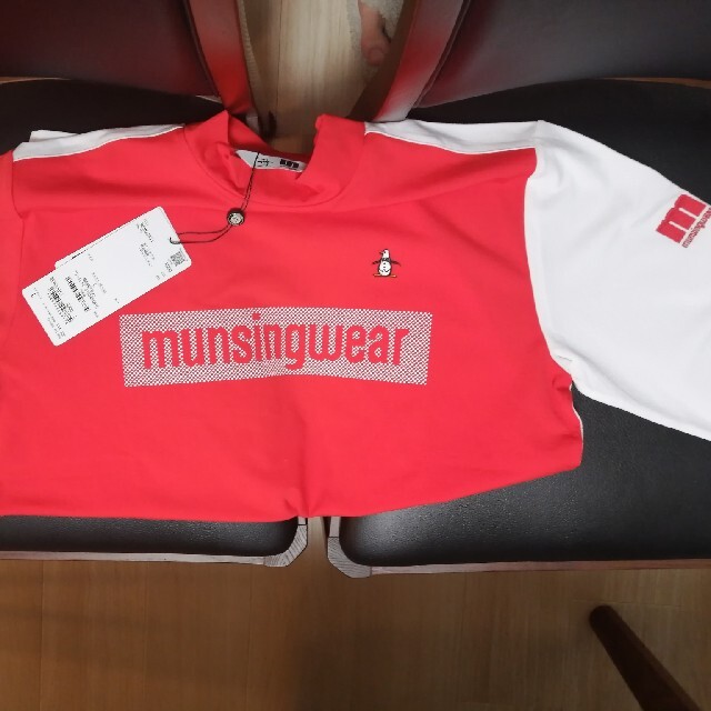 Munsingwear(マンシングウェア)のマンシングウェアENVOY（新品） スポーツ/アウトドアのゴルフ(ウエア)の商品写真