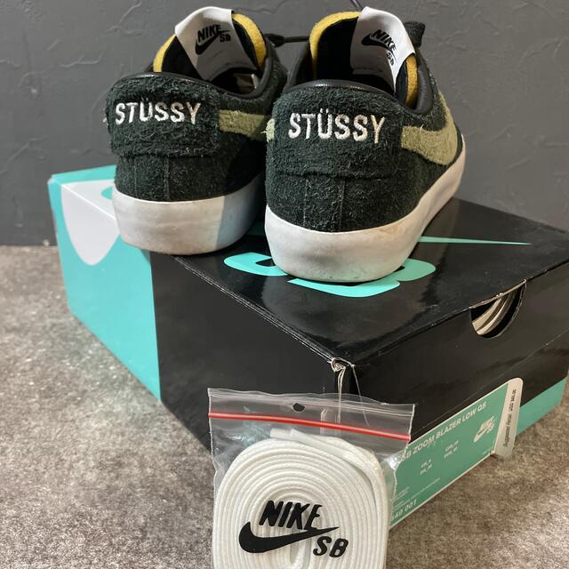 STUSSY(ステューシー)のNIKE x STUSSY NIKE SB ZOOM BLAZER LOW  レディースの靴/シューズ(スニーカー)の商品写真