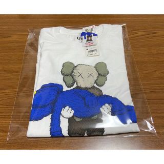 ユニクロ(UNIQLO)のMサイズ UNIQLO ユニクロ kaws カウズ Tシャツ(Tシャツ/カットソー(半袖/袖なし))