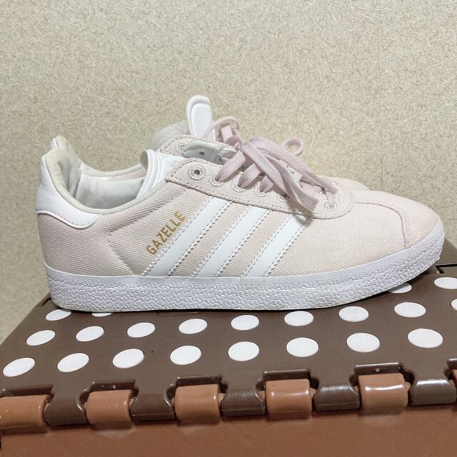 adidas(アディダス)のadidas originals GAZELLE ベビーピンク  レディースの靴/シューズ(スニーカー)の商品写真