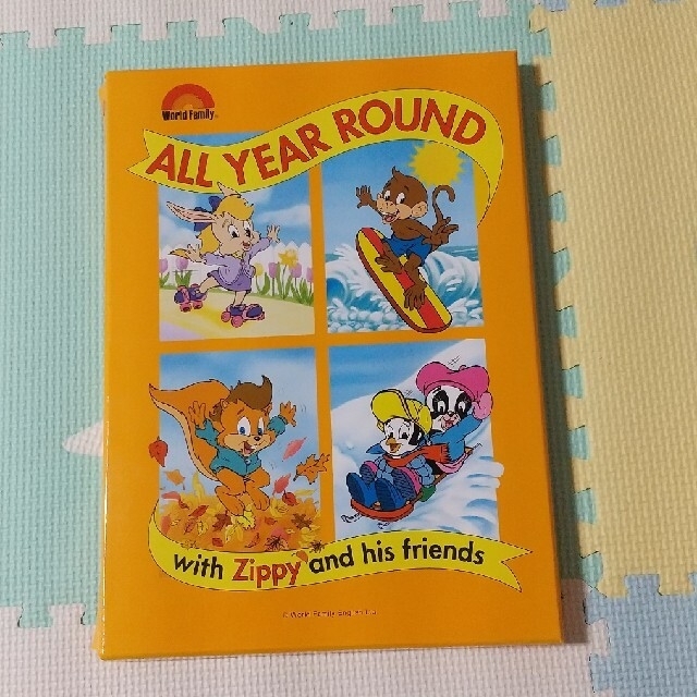 Disney(ディズニー)のdwe all year round CD CD-ROM アクティビティ キッズ/ベビー/マタニティのおもちゃ(知育玩具)の商品写真