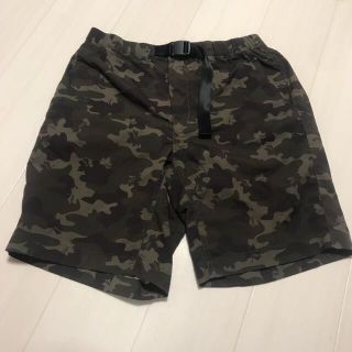 ロゴス(LOGOS)のLOGOS×GLOBAL WORK コラボショーツ 迷彩 Lサイズ 美品(ショートパンツ)