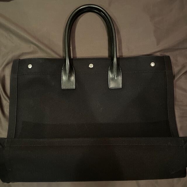 Saint Laurent(サンローラン)の【s様専用/美品】SAINT LAURENT rive gauche トート レディースのバッグ(トートバッグ)の商品写真