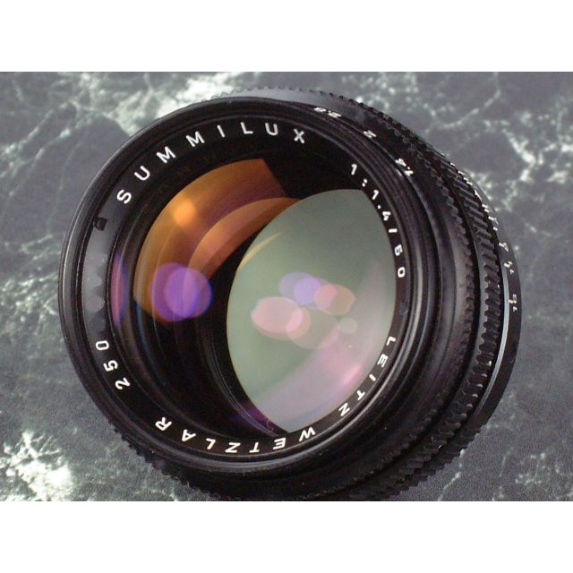 LEICA(ライカ)のLeica SUMMILUX 50mm F1.4 ブラック 第２世代 Mマウント スマホ/家電/カメラのカメラ(レンズ(単焦点))の商品写真