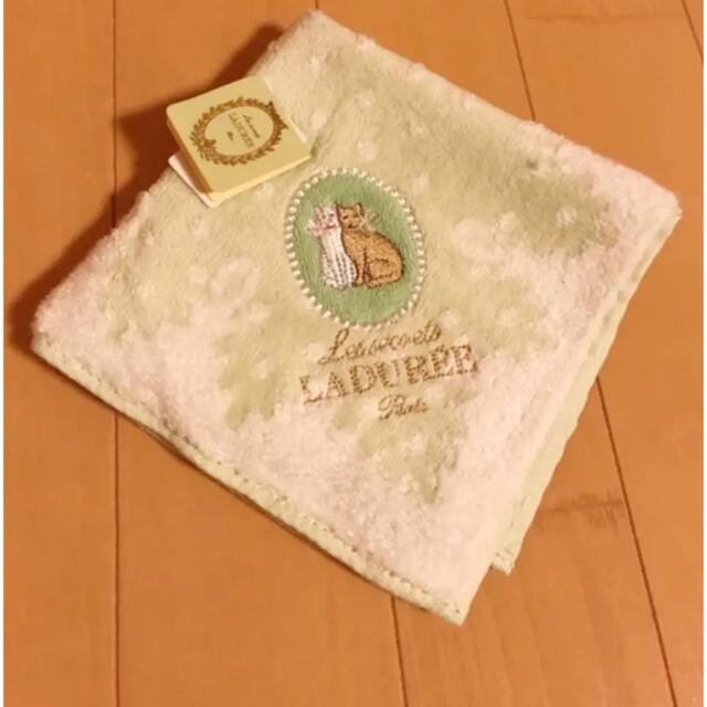 LADUREE(ラデュレ)の新品未使用❤️ラデュレ　ハンカチ レディースのファッション小物(ハンカチ)の商品写真