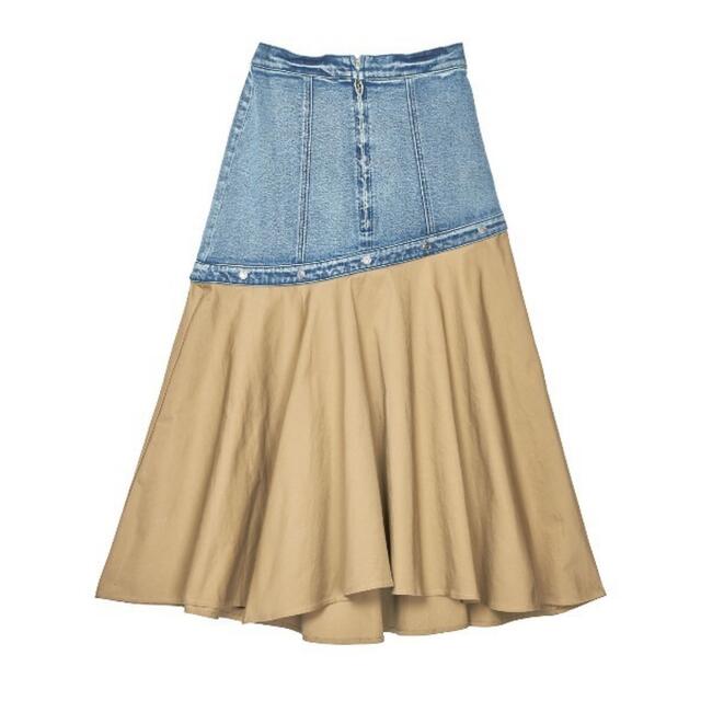 Ameri VINTAGE(アメリヴィンテージ)のAMERI⭐︎FLOWING LINE DENIM SKIRT レディースのスカート(ロングスカート)の商品写真