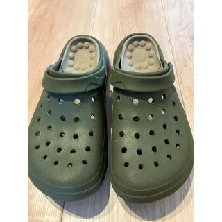 クロックス(crocs)のクロックス　サンダル(サンダル)