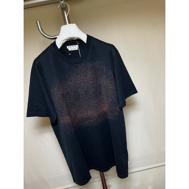 新品 50 21aw MARNI スプレー ロゴ Tシャツ 黒 2403