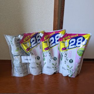 サラサ(さらさ)のさらさ　柔軟剤　4点　詰め替え　2.8倍　P&G(洗剤/柔軟剤)