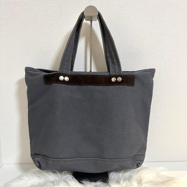 MARC BY MARC JACOBS(マークバイマークジェイコブス)のマークバイマークジェイコブス  トートバッグ　ハンドバッグ キャンバス　グレー レディースのバッグ(トートバッグ)の商品写真