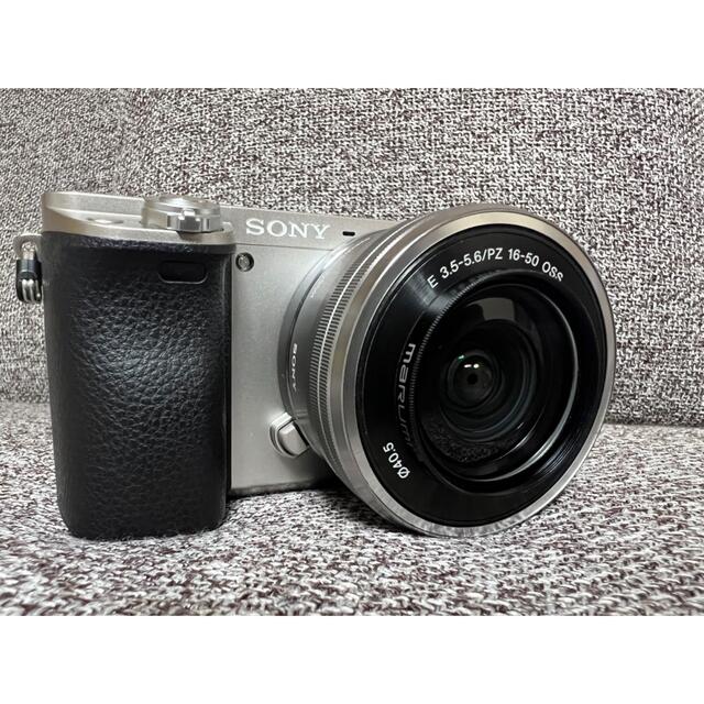 Sonyソニー　α6000 ILCE-6000Y(S) シャッター数3300枚