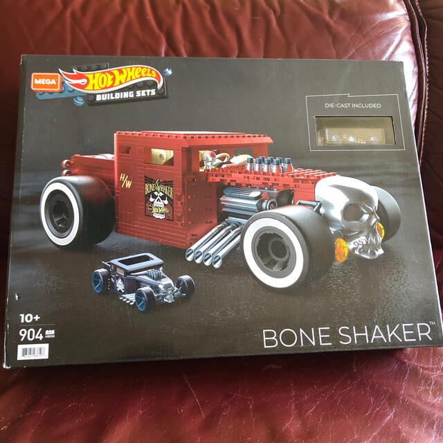 MEGA hotwheels building set BONE SHAKER - ミニカー