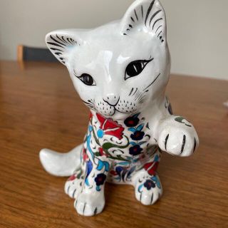 イセタン(伊勢丹)の猫　置き物　骨董品(置物)