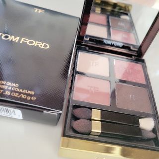 トムフォード(TOM FORD)のTOM FORD アイカラークォード 030 INSOLENT ROSE(アイシャドウ)