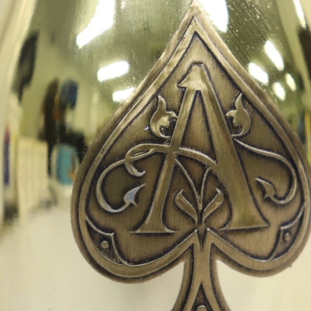 アルマンドブリニャック ブリュット ゴールド ARMAND DE BRIGNAC