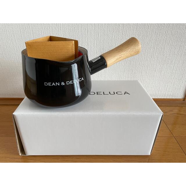 DEAN & DELUCA(ディーンアンドデルーカ)の【新品未使用】DEAN & DELUCA　ホーローミルクパン (12cm) インテリア/住まい/日用品のキッチン/食器(鍋/フライパン)の商品写真