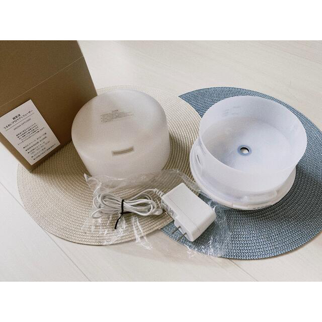 MUJI (無印良品)(ムジルシリョウヒン)の●Ｎｏ．４４● 訳あり出品　オマケ付き● 無印良品　うるおいアロマディフューザー スマホ/家電/カメラの生活家電(加湿器/除湿機)の商品写真