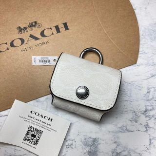 【新品タグ付】COACH レザー Airpods Proケース シグネチャー 白