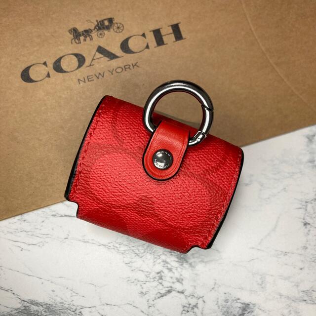 新品 coach/コーチ シグネチャー AirPodsProケース レッド　赤