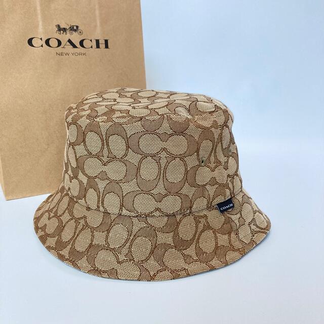 COACH(コーチ)の大人気　定番★★ シグネチャージャカードバケットハット ★★ レディースの帽子(ハット)の商品写真