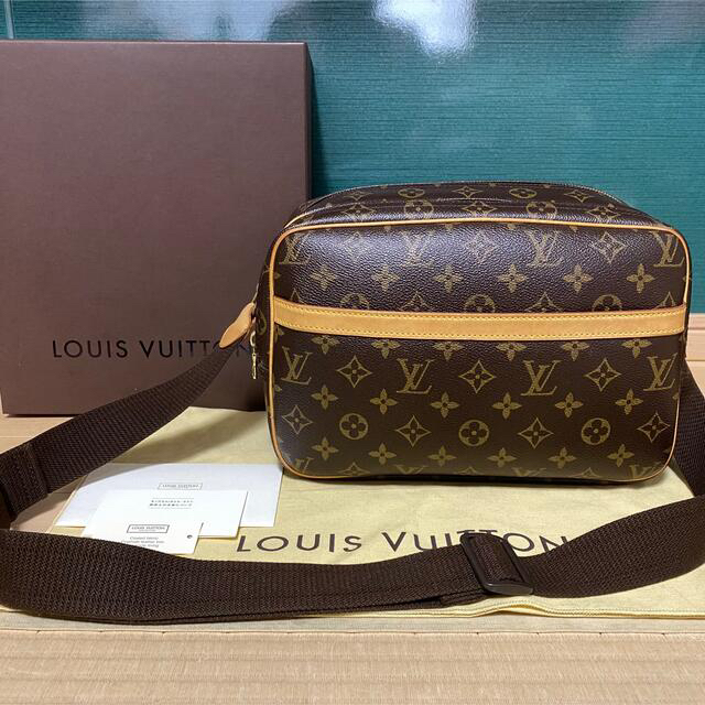 LOUIS VUITTON リポーター