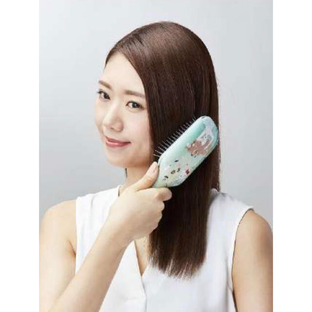 KOIZUMI(コイズミ)のKOIZUMI リセットブラシ ハローキティ KBE-2842/G 新品 コスメ/美容のヘアケア/スタイリング(ヘアブラシ/クシ)の商品写真