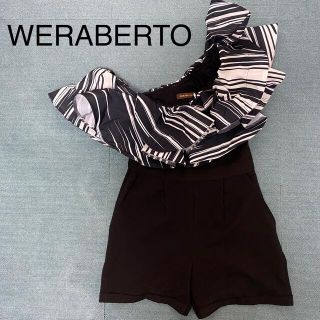 WERABERTO ボリュームフリル付きコンビネゾンショートパンツM(オールインワン)