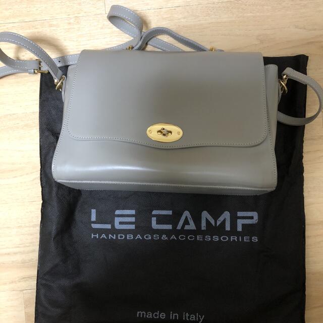 【値下げ】LE CAMP 牛革ショルダーバッグ レディースのバッグ(ショルダーバッグ)の商品写真