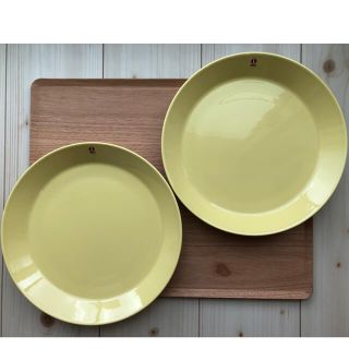 iittala - イッタラ ティーマ イエロー 26cm プレート 2枚セットの通販 ...