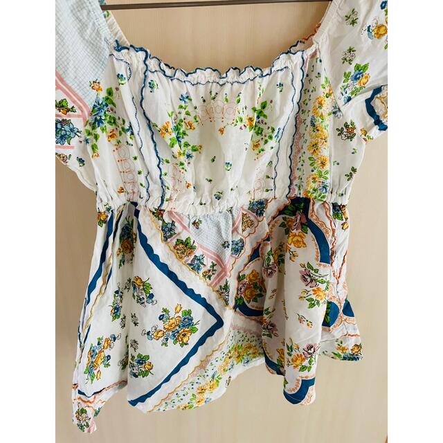 ZARA(ザラ)の2wayトップス　クロップド丈　花柄 レディースのトップス(カットソー(半袖/袖なし))の商品写真