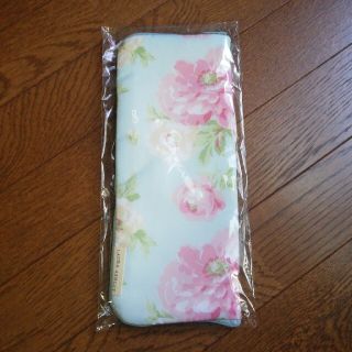 ローラアシュレイ(LAURA ASHLEY)のローラアシュレイ　傘入れ　ペットボトルケース(日用品/生活雑貨)