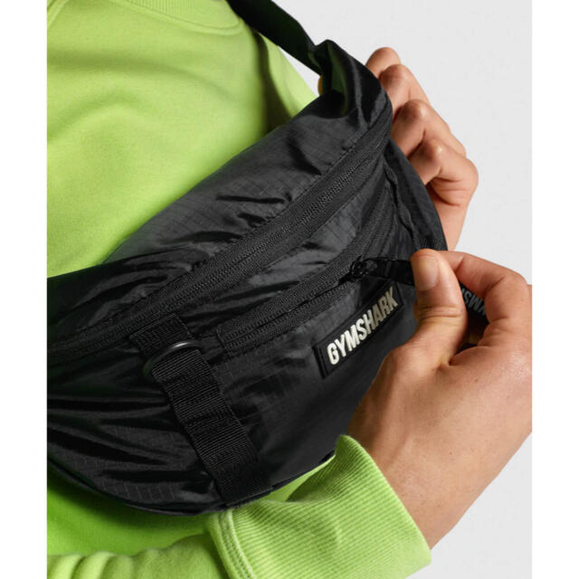 【新品未使用】gymshark ウエストポーチ ウエストバッグ ショルダーバッグ メンズのバッグ(ウエストポーチ)の商品写真