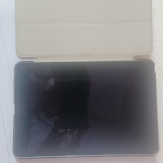 iPad mini4 MK762J/A 128GBApple iPad min