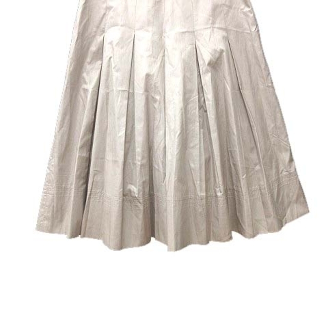 M-premier(エムプルミエ)のエムプルミエ M-Premier プリーツスカート ひざ丈 34 ベージュ  レディースのスカート(ひざ丈スカート)の商品写真