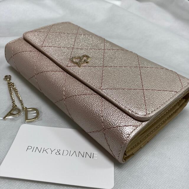 新色 新品 ピンキーダイアン 長財布 財布 レッド 赤 レディース d28