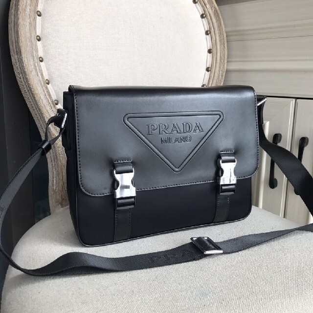 PRADA - プラダメンズバッグショルダーバッグの通販 by モトカワ's shop｜プラダならラクマ