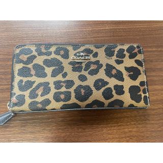 コーチ(COACH)の【限定品】coach 長財布　ヒョウ柄(長財布)